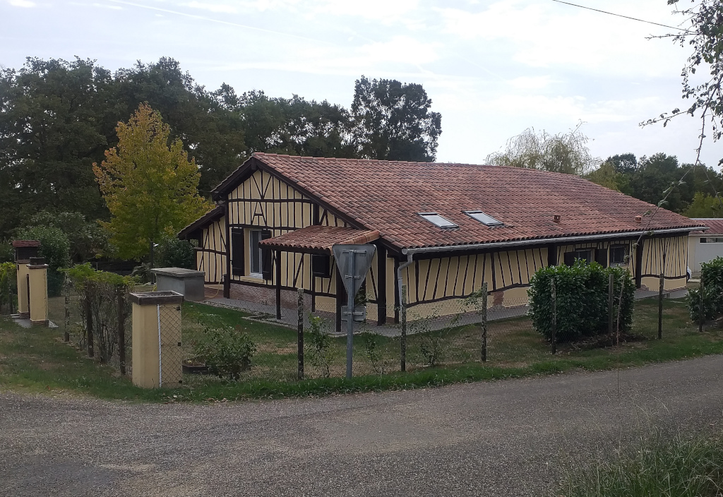 Parleboscq - Saint Cricq - Maison "vasconne"