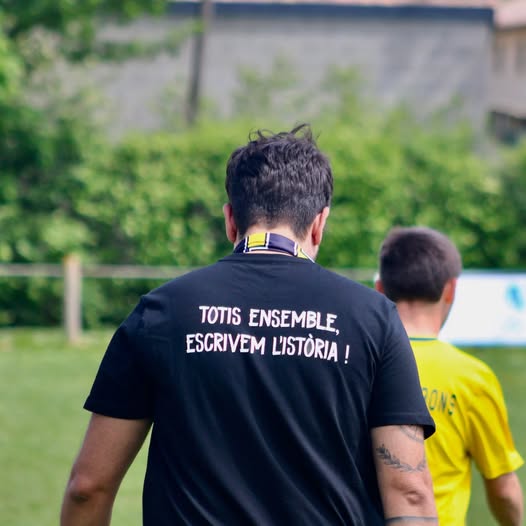 TOTIS ENSEMBLE, ESCRIVEM L'ISTÒRIA !