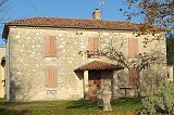 Maison dans la partie de Lasbadies qui appartient à Condom